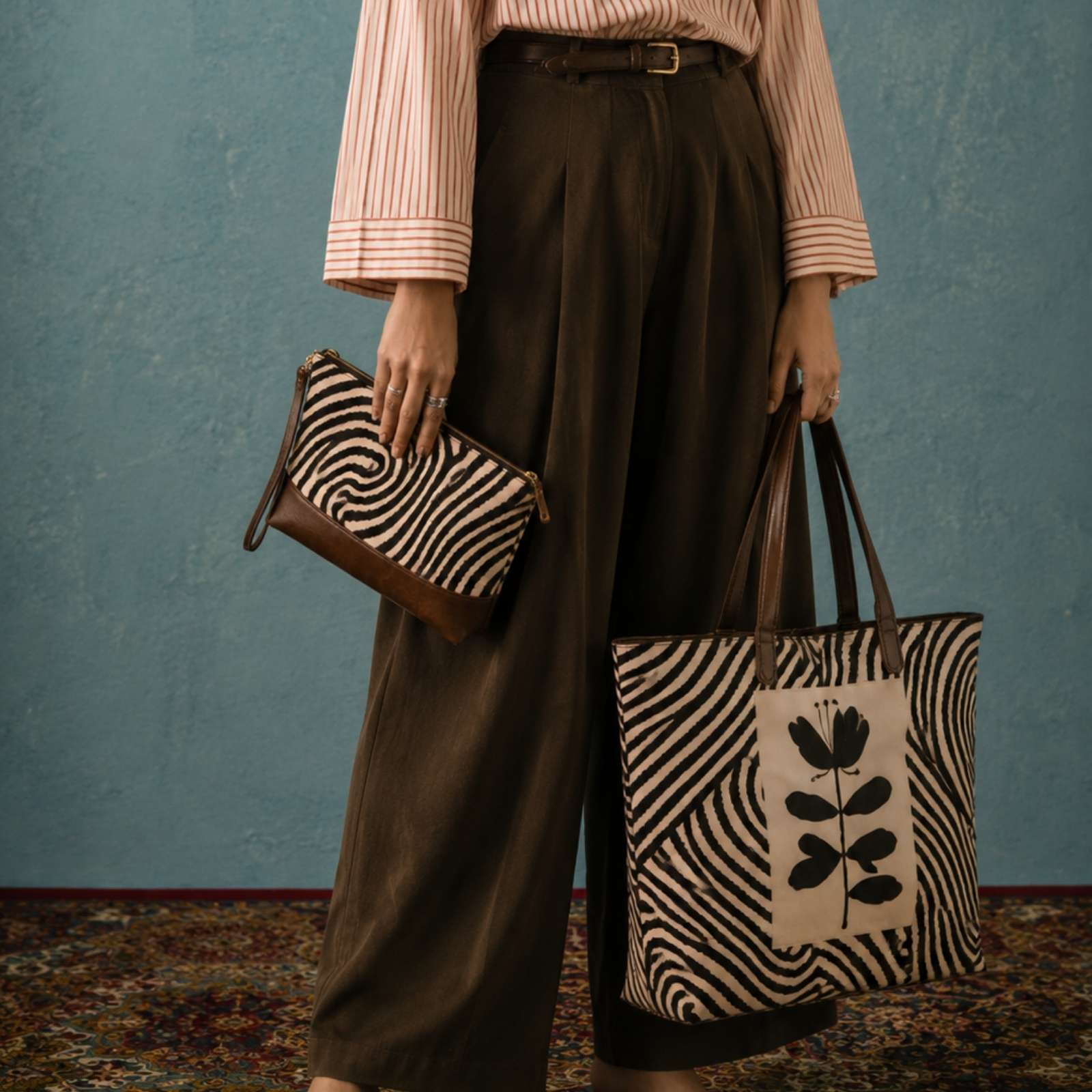 2-in-1 Urban Slick Tote Bag