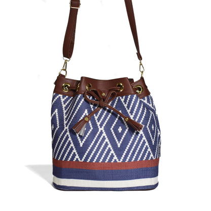 Everyday Bucket Style Shoulder Bag